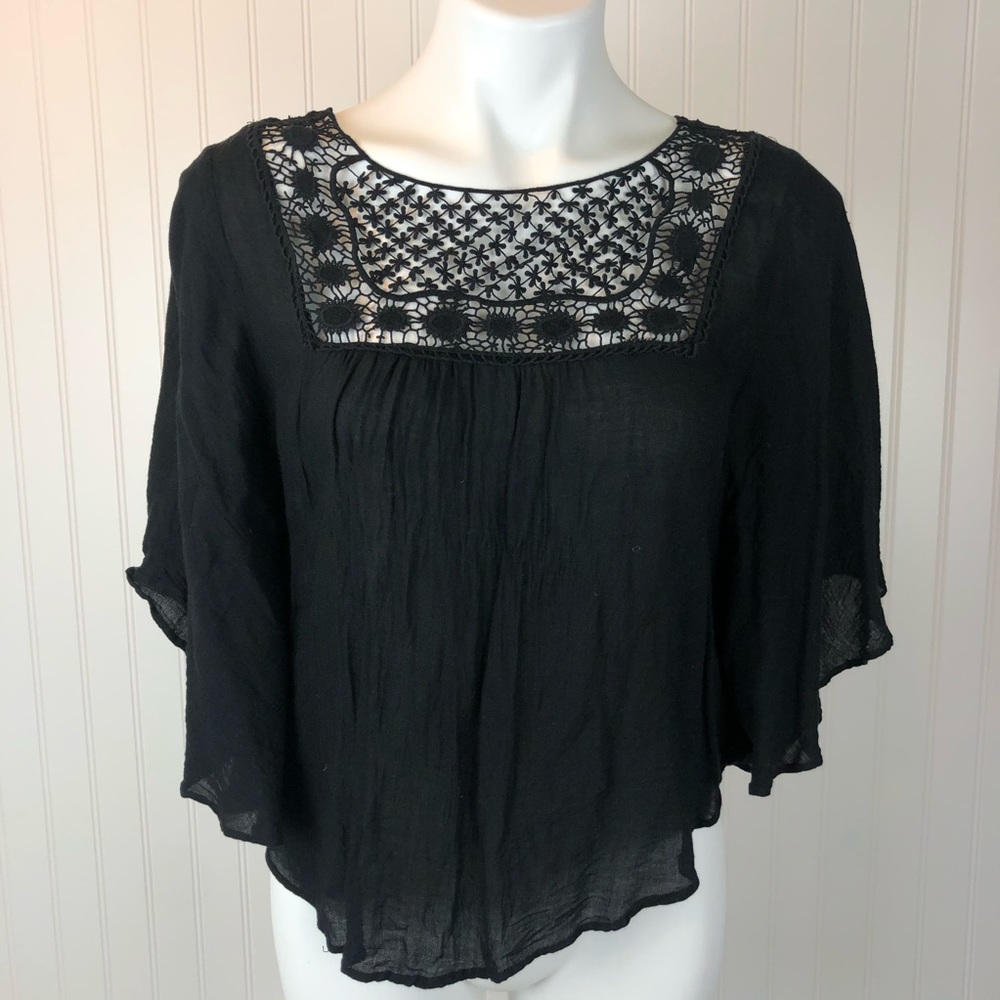 Aero Black Detailed Blouse